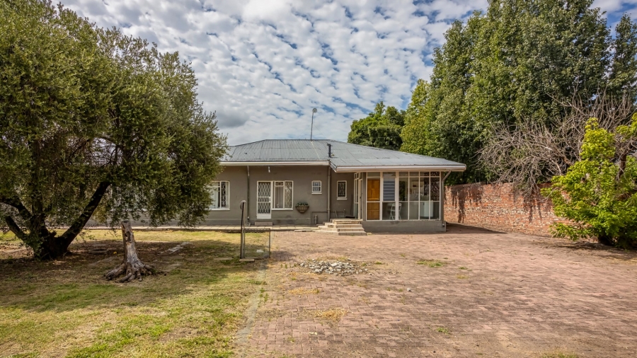 3 Bedroom Property for Sale in Wilgenhof Free State